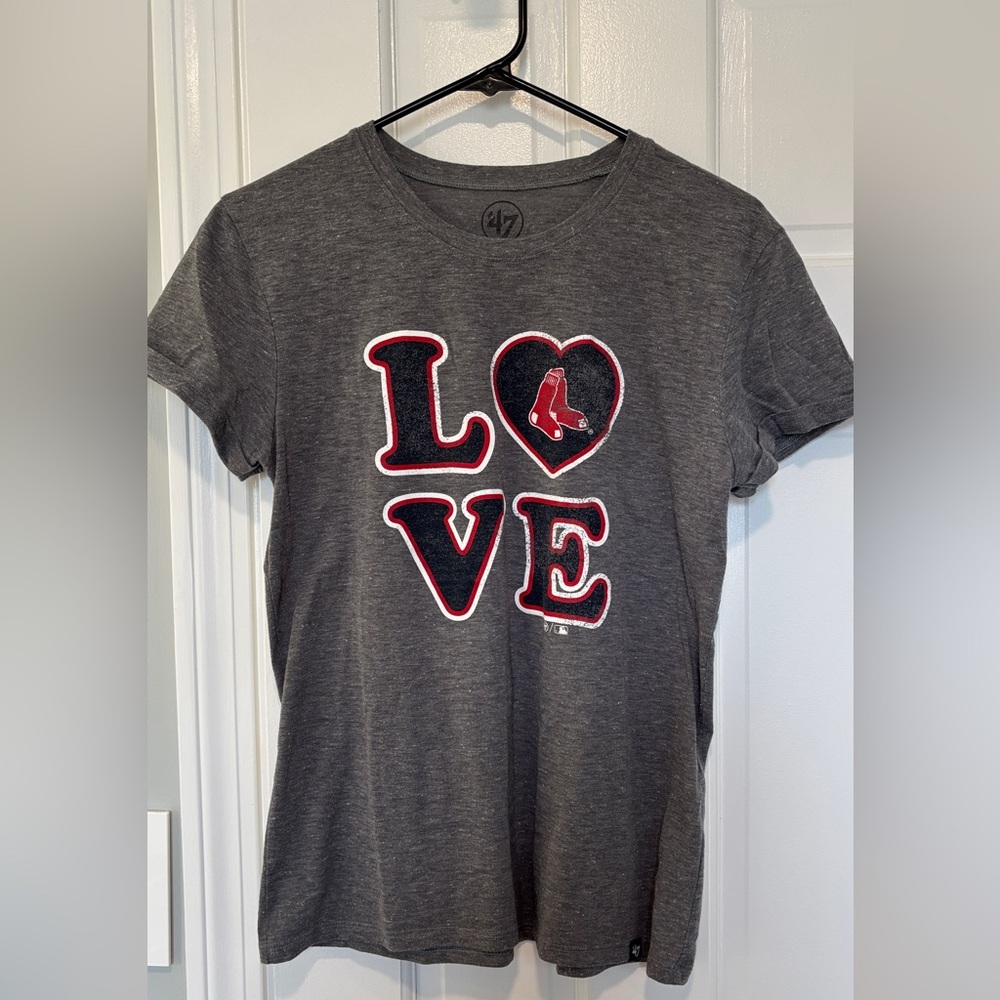Gray Red Sox Graphic T-Shirt